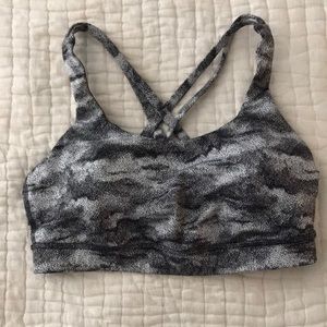 Lululemon energy sports bra